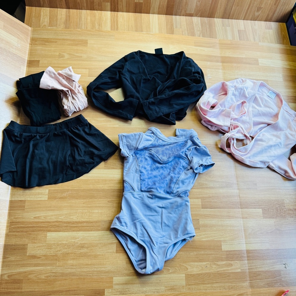 Bloch dance bundle size 2/4